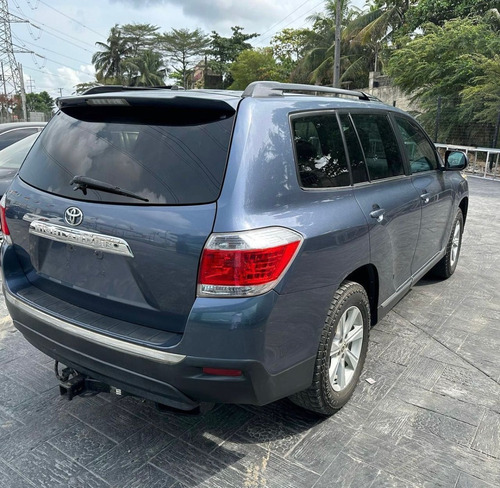 Imagen 3 de 3 de 2012 Toyota Highlander 4wd 4dr V6