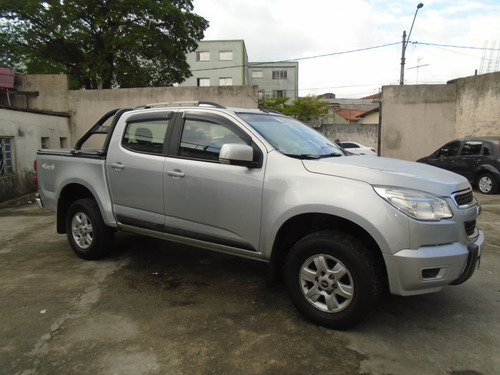 Imagem 2 de 12 de S-10 Cabina Dupla 4x4 Mecanica