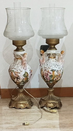 Lámparas De Mesa Antiguas De Cristal, Bronce Y Capodimonte 