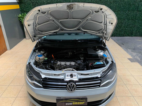 Imagen 15 de 15 de Volkswagen Gol Trend 2014 1.6 Highline 101cv