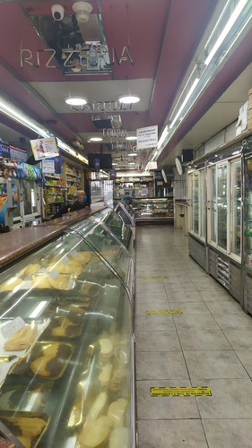 Se Vende Fondo De Comercio Panadería En San Martin 100% Activa, Muy Buenas Ventas , Gran Oportunidad De Inversión. Inf. Ma. Fda.