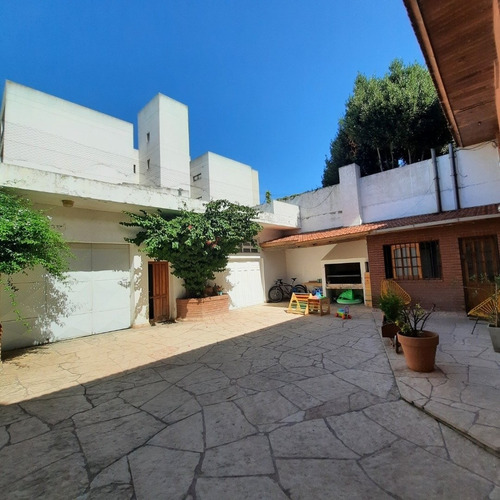 Imagen 23 de 30 de Chalet 4 Ambientes En Dos Plantas Pleno Barrio Pompeya, Para Entrar A Vivir