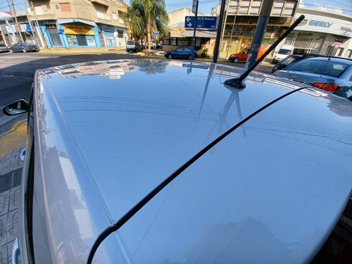 Imagen 5 de 25 de Volkswagen Polo 2018 1.6 Msi Comfort Plus At 6ta