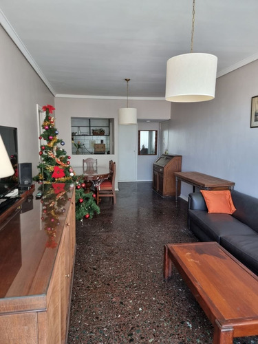 Imagen 4 de 9 de Venta - Excelente 3 Amb C/dependencia