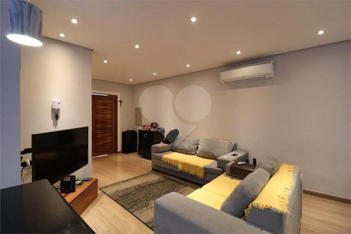 Casa Térrea Reformada Com 2 Quartos Sem Garagem - 353-im458902
