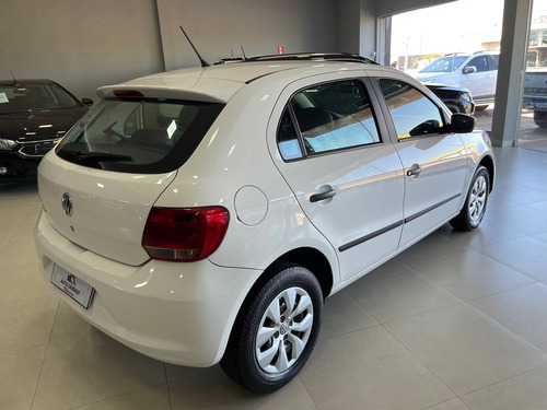 Imagem 3 de 10 de Volkswagen Gol 1.0 Mi City 8v Flex 4p Manual