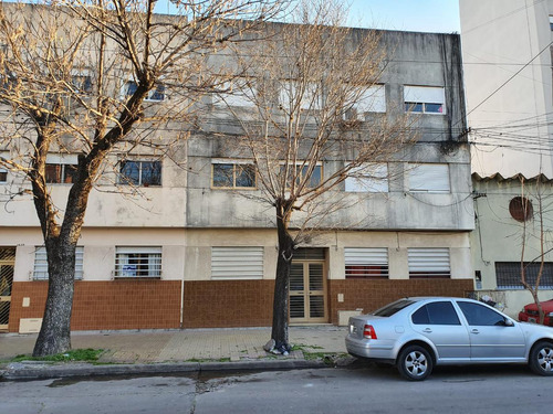 Ph En Venta - 2 Dormitorios 1 Baño - 65 Mts2 - La Plata