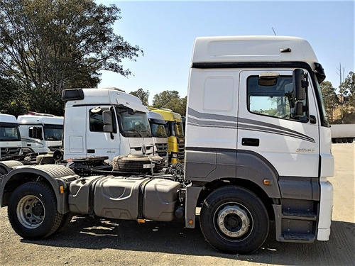Imagem 4 de 15 de Mercedes Benz Axor 2041 4x2 2021 Teto Alto Autom