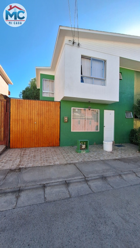 Se Vende Casa  En Condominio Verdes Campiñas  Calama