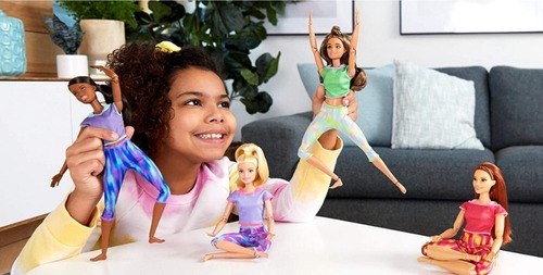 Imagem 8 de 10 de Barbie Feita Para Mexer Morena Roupa Verde Ms