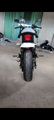 Imagem 4 de 5 de Yamaha Xj6 F