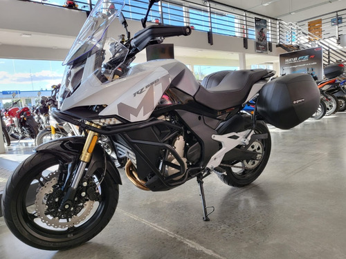 Imagen 2 de 12 de Rz 650mt. Cfmotos