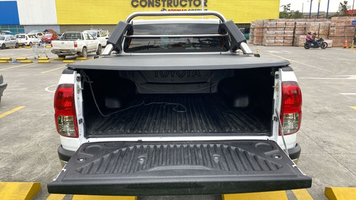 Imagen 19 de 19 de Toyota Hilux