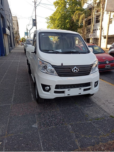 Imagen 4 de 15 de Changan Pickup 2023