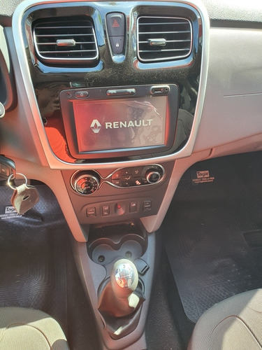 Renault Logan 2017 1.6 Privilége 105cv
