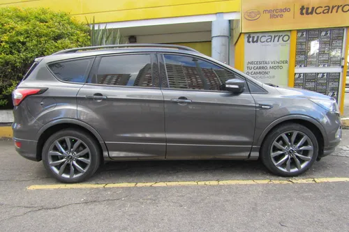 Ford Escape 2.0 ST - LINE TP 4X4