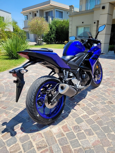 Imagen 3 de 23 de Yamaha Yzf R3 2018 8.000km Nueva Permuto