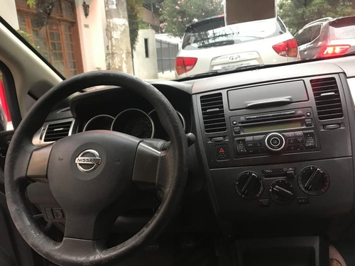 Renault Logan 1.6 16v Privilège Hi-flex 4p