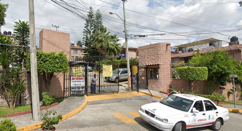 Casa En Remate Bancario En Ahuahuete, Chipitlan, Cuernavaca, Cuernavaca -ngc