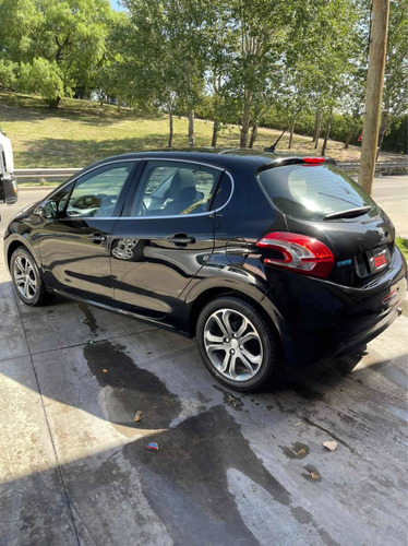 Peugeot 208 1.6 Feline 2013