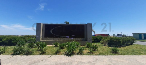 Imagen 3 de 10 de Excelente Lote En Barrio Sebastian Gaboto Dentro De Pueblo Del Plata