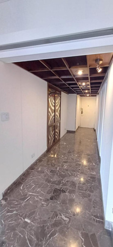 Departamento 4 Amb En Venta En Av. Cordoba Al 2400 Barrio Norte Caba