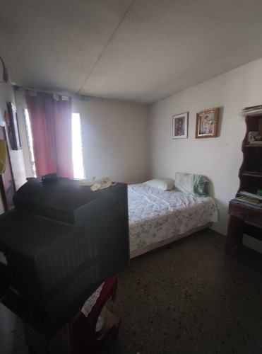 Imagen 11 de 21 de Apartamento En Venta En Urb.simón Bolívar
