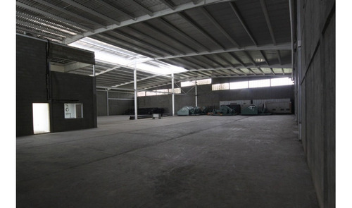 Imagen 5 de 7 de Aerocentro, Galpón En Venta, Barcelona