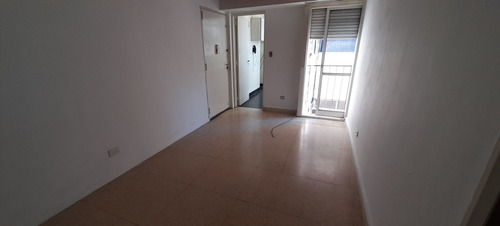 Imagen 3 de 9 de Departamento 2 Amb Interno