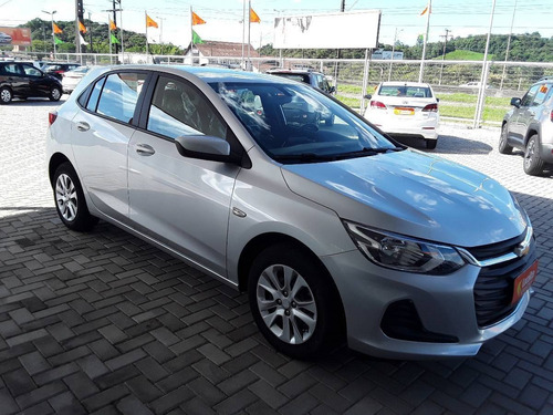 Imagem 5 de 9 de Chevrolet Onix 1.0 Flex Lt Manual