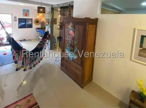 Townhouse En La Asunción