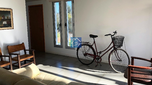 Casa, 2 Dormitorios, 1 Baño + Toilette, Punta Del Este, Venta- Ref: 835