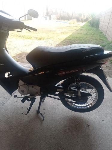 Imagen 5 de 12 de Honda Biz