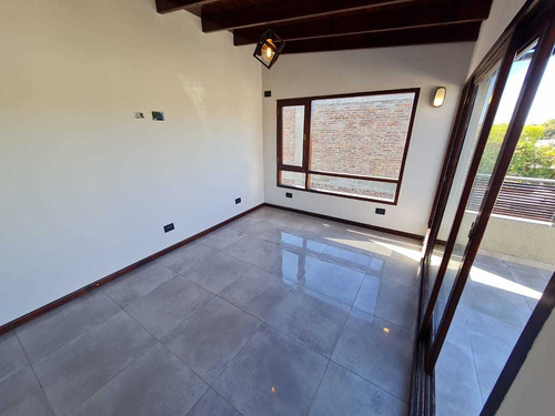 Imagen 12 de 14 de Ph 4 Ambientes Estrenar Toilete Terraza Propia S/exp