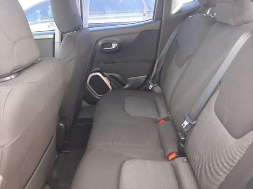 Imagen 8 de 8 de Jeep Renegade 1.8 Sport 2018