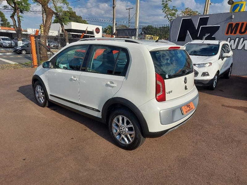 Imagem 4 de 12 de Volkswagen Up Cross 1.0 Mpi 12v Flex 4p Manual