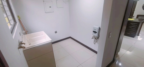 Imagen 8 de 12 de 3 Hab 4 Parq Casa En San Rafael Heredia