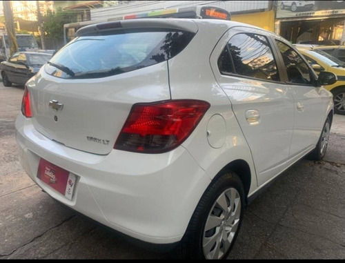 Chevrolet Onix 1.4 Mpfi Lt 8v Flex 4p Manual