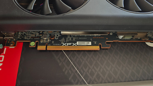 Tarjeta De Video Xfx Radeon Rx 7900 Gre (Usado)