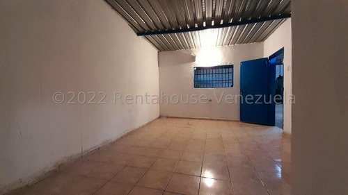 Imagen 8 de 13 de Galpon En Venta En La Av Principal De Palo Negro Db 23-9544