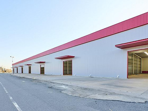 Centro Logistico Para Pymes, Con Unidades A Partir De Los 700 M2., Con Todos Los Servicios.-