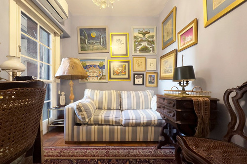 Venta 4 Ambientes Con Balcon En Recoleta