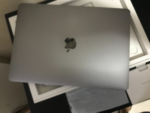 Apple Macbook Pro, 13 Pol 2020, Chip M1, 1 Tb De Ssd, 16gb (Usado)