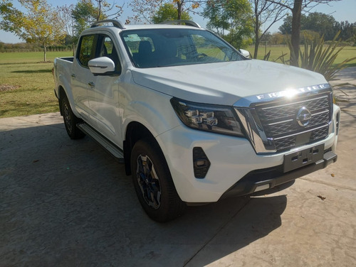 Imagen 8 de 25 de Nissan Frontier Platinum 4x4 At