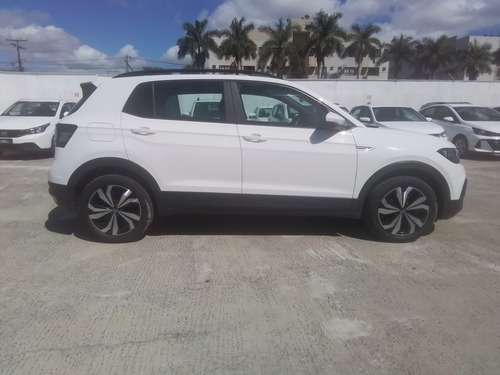Volkswagen T-Cross 1.0 200 TSI TOTAL FLEX COMFORTLINE AUTOMÁTICO