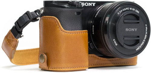 Funda Para Sony Alpha A6300 / A6000 Megagear Marron Claro