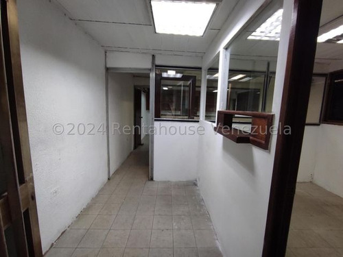 Galpón En Venta Urb Miranda Ia25-316257