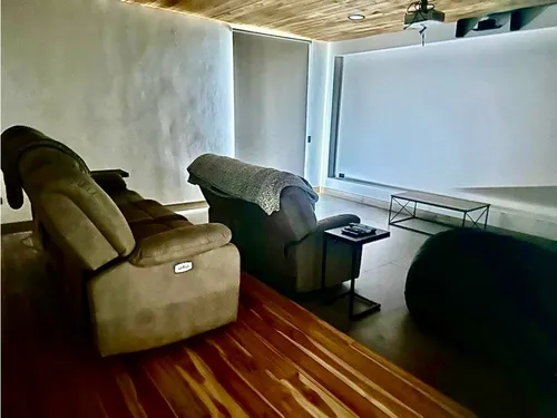 Venta De Espectacular Casa Amoblada En Guatape Con Salida Al Embalse