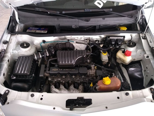 Chevrolet Agile 1.4 Mpfi Lt 8v 2011