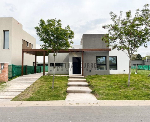 Casa  En Venta En San Pablo, Pilar, G.b.a. Zona Norte